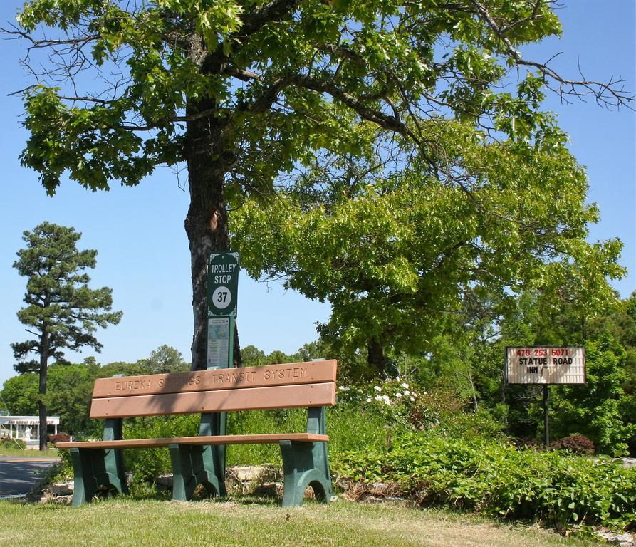 Passion Play Road Inn - Formerly Statue Road Inn Eureka Springs Exterior photo